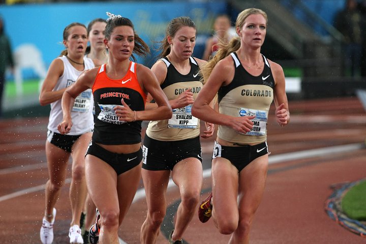 2010 NCAA Thur-066.JPG - 2010 NCAA Track and Field Championships, June 9-12, at Hayward Field, University of Oregon, Eugene, Oregon.